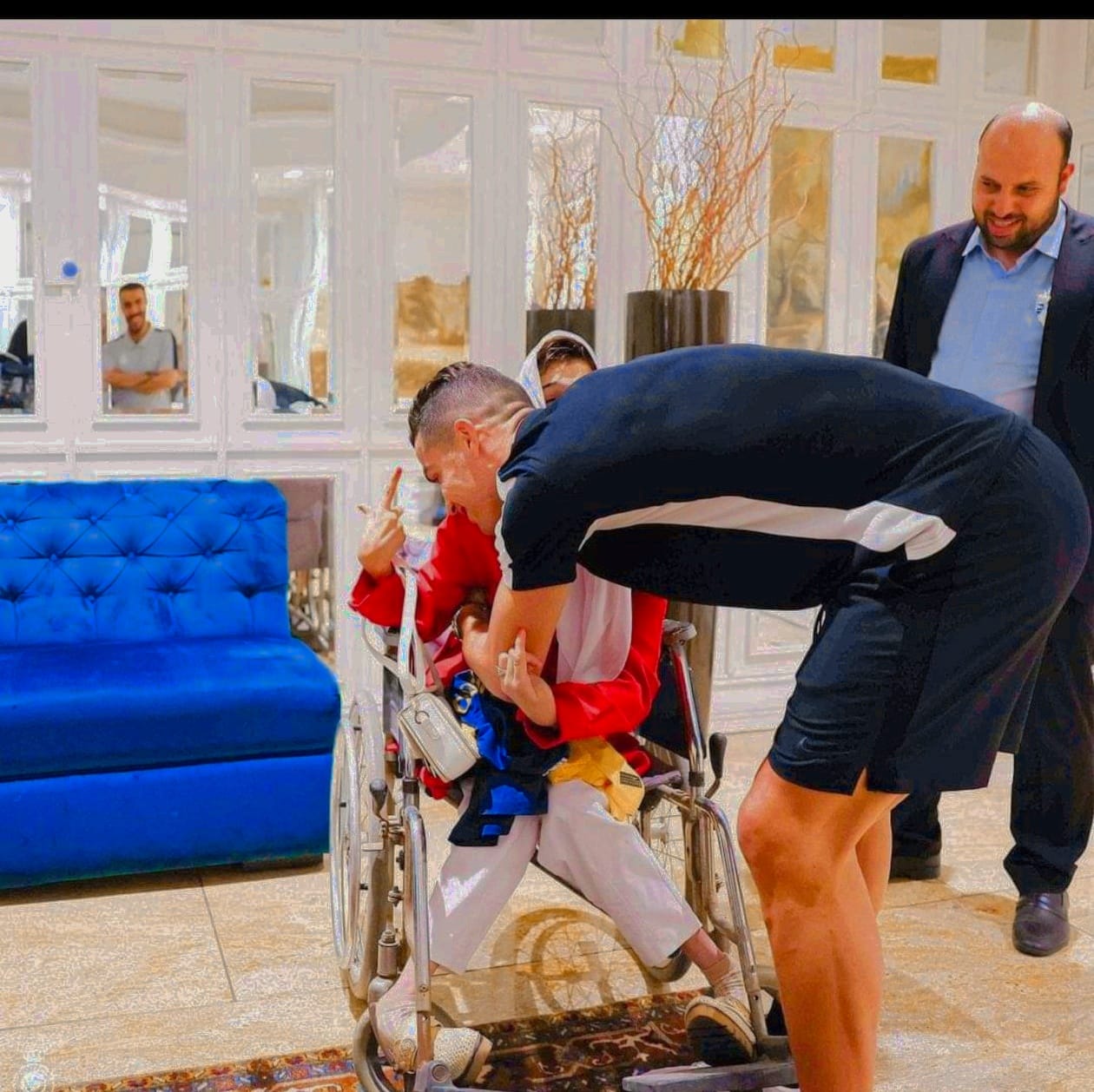 نقاشی فاطمه حمامی برای رونالدو