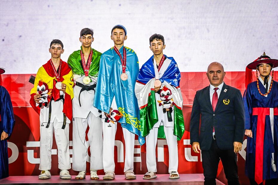 عکس مهدی رزمیان