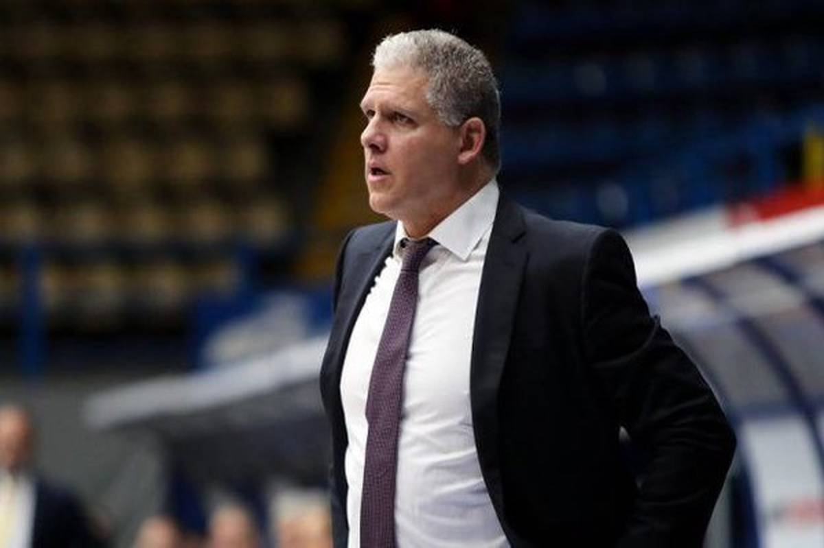 والپیپر سوتیریس مانولوپولوس