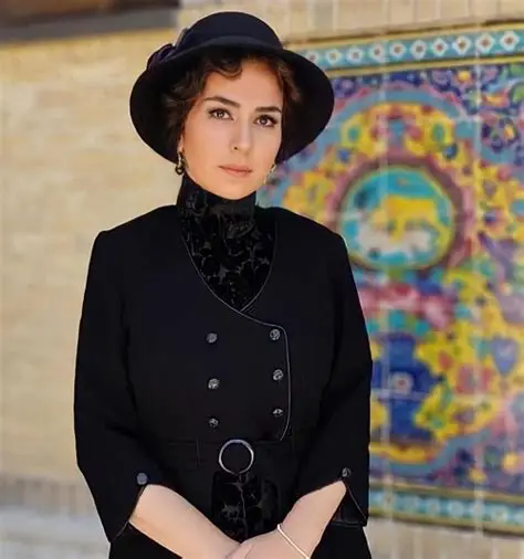 تینا پاکروان عکس