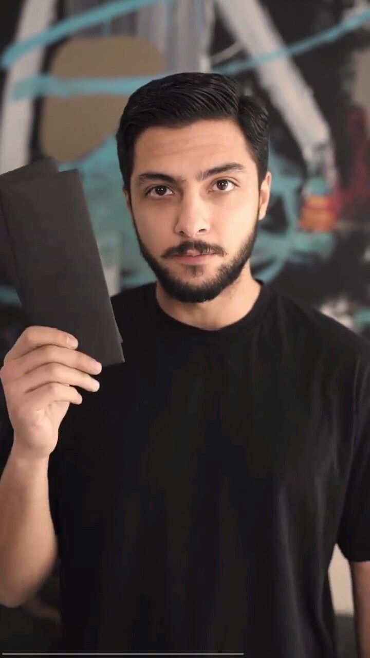 مهراد هیدن می‌ رسم