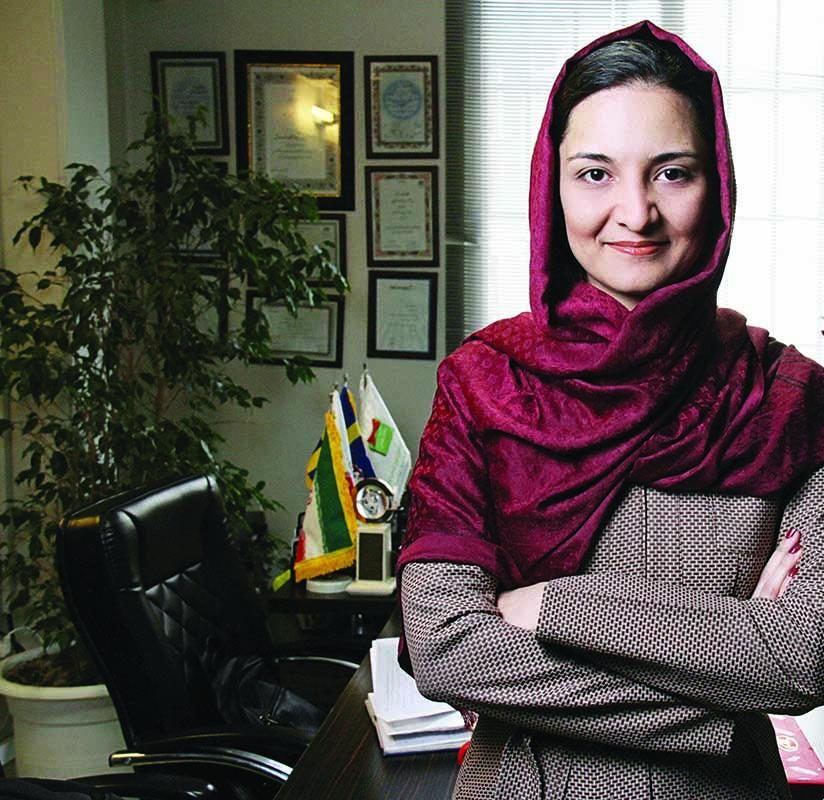 کار نازنین دانشور
