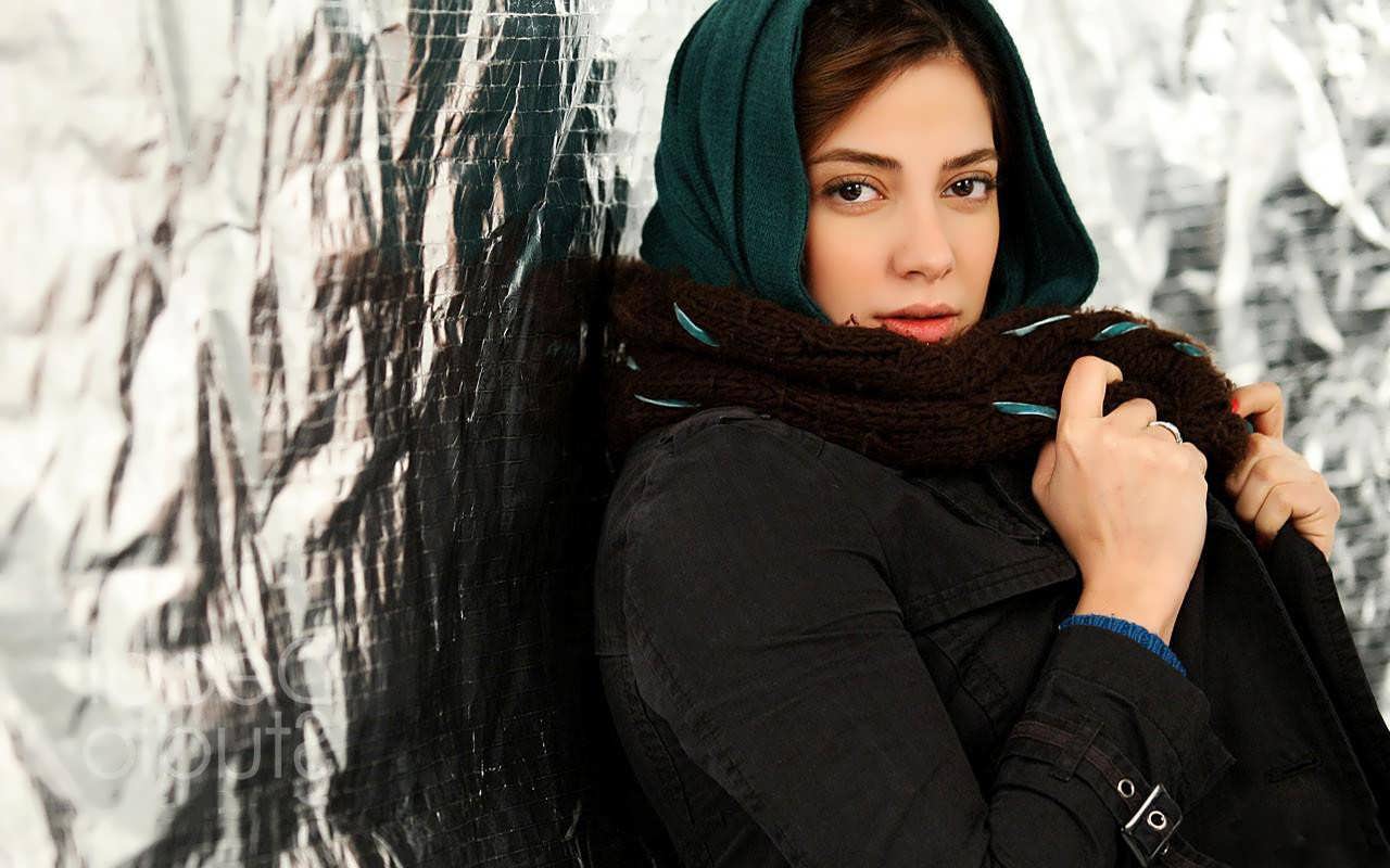 طناز طباطبایی در تئاتر