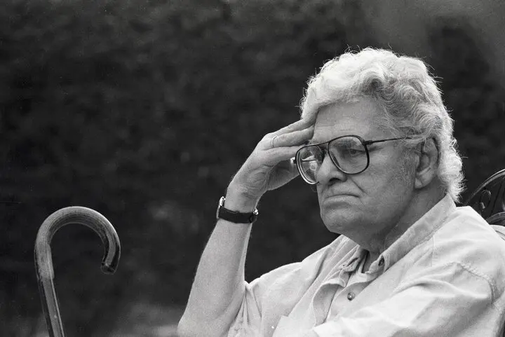احمد شاملو و طوسی حائزی