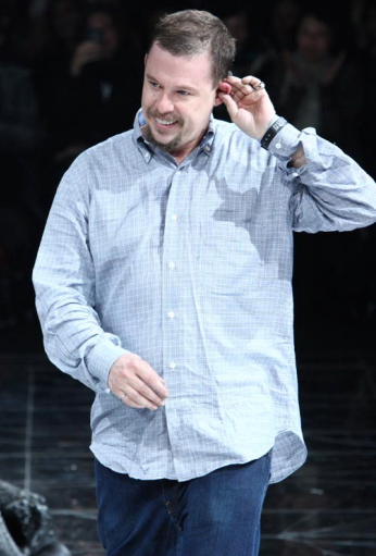 Alexander McQueen wallpaper for phone