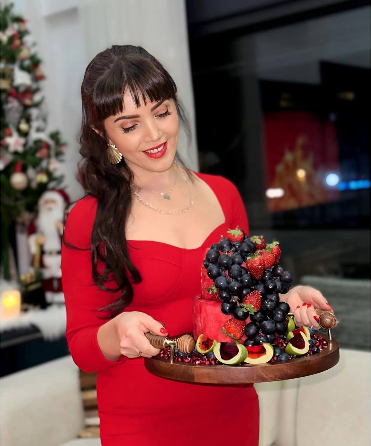 عایشهگل جوشکن عکس عایشهگل جوشکن عکس