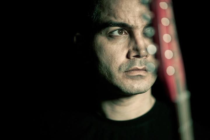 عکس محسن یگانه برای کامپیوتر