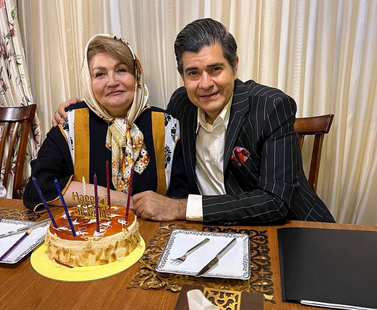 عکس سالار عقیلی و مادرش